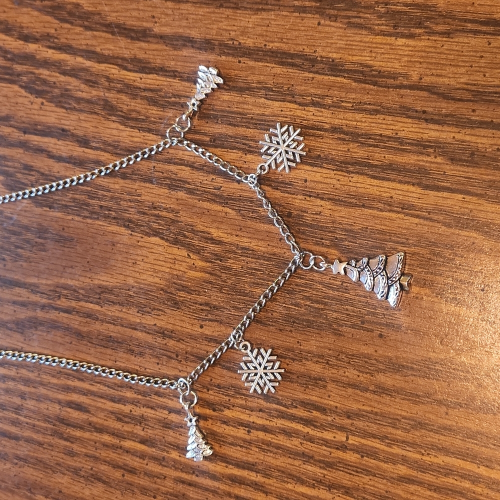 Christmas-themed Silvertone Necklace
